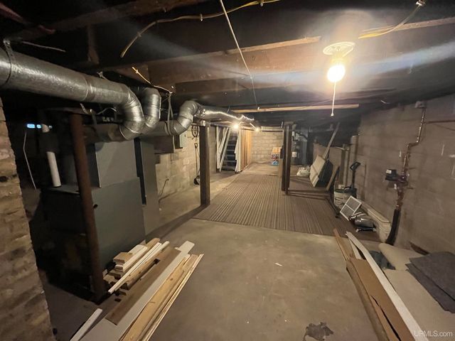 206 N 21st Street, Escanaba, MI 49829