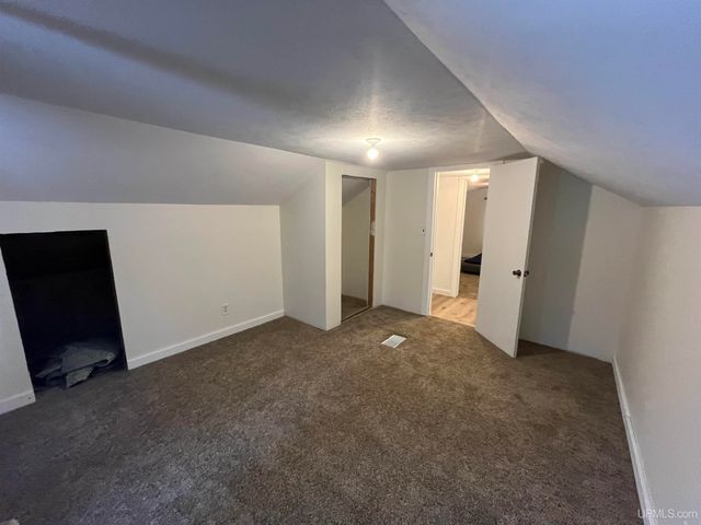 206 N 21st Street, Escanaba, MI 49829