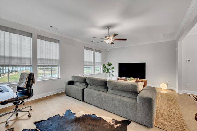 821 Westcott Ln, Antioch, TN 37013