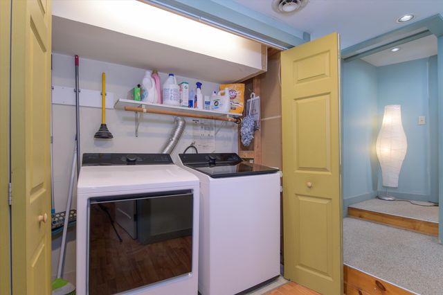 81 Main Street, Chester, VT 05143