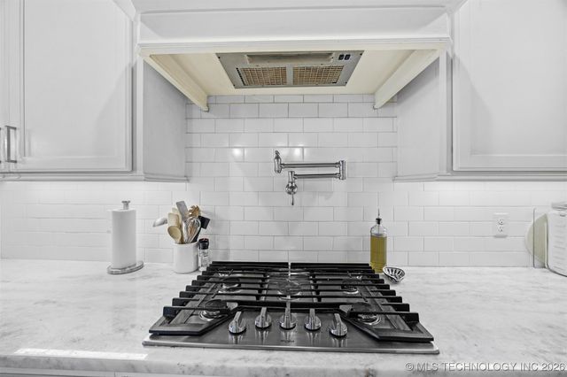 1506 Wildwood Drive, Claremore, OK 74017