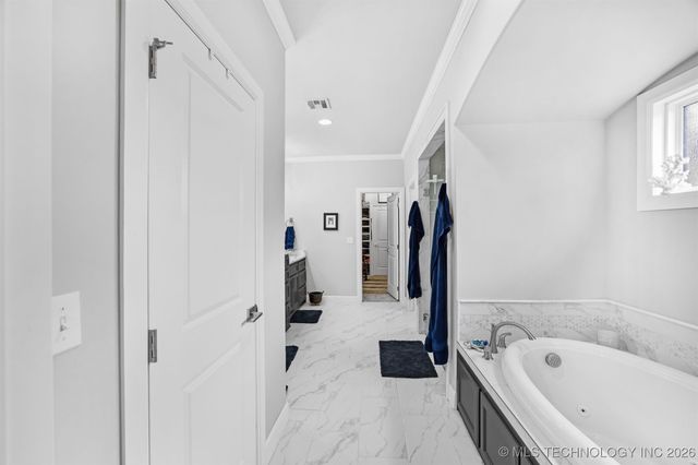 1506 Wildwood Drive, Claremore, OK 74017