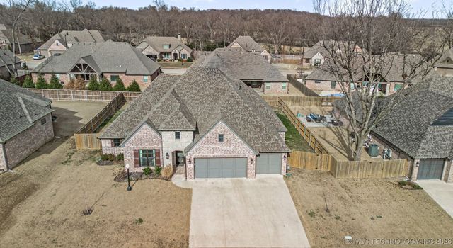 1506 Wildwood Drive, Claremore, OK 74017