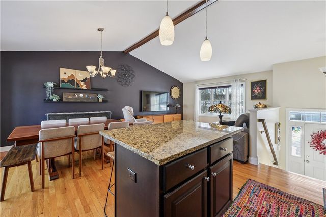 55 Dixie Avenue, Warwick, RI 02889