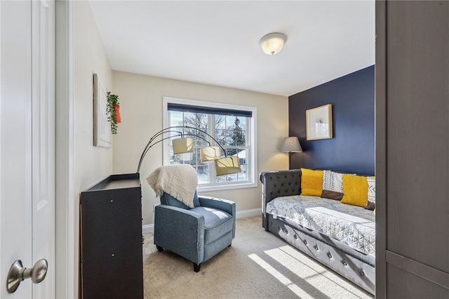 55 Dixie Avenue, Warwick, RI 02889