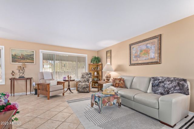 11002 W PLEASANT VALLEY Road, Sun City, AZ 85351