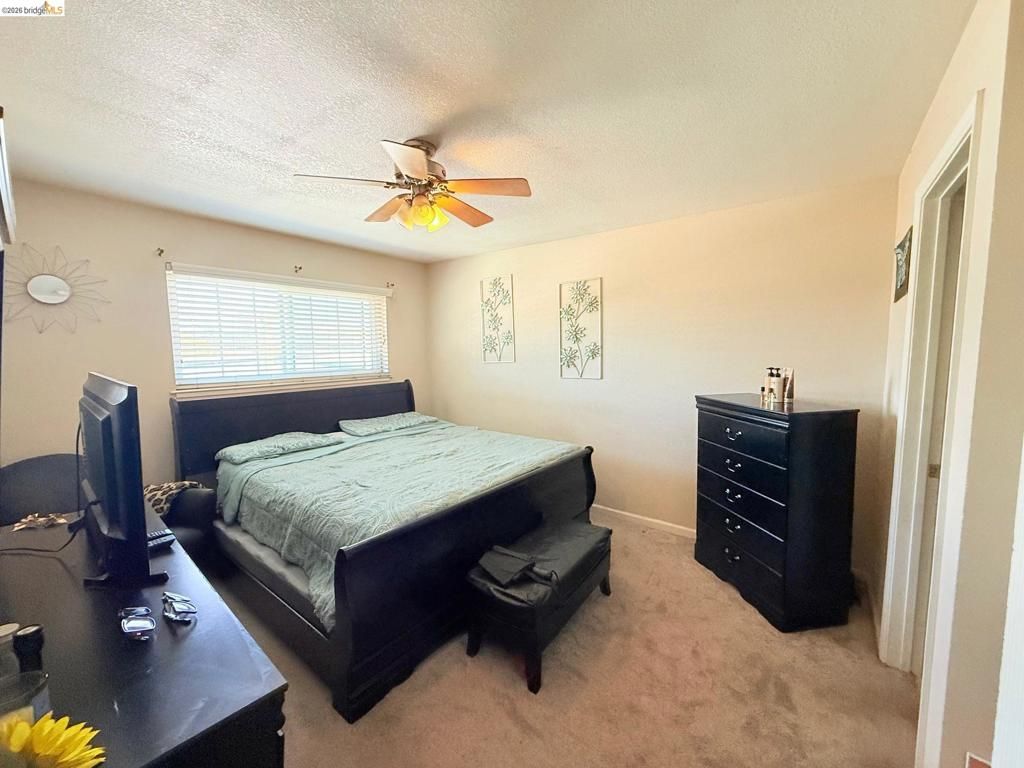 Image 10 of property listing at 650 Fargo Ave 1, San Leandro, CA 94579