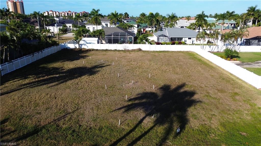 Image 14 of property listing at 5512 SW 14th AVE, Cape Coral, FL 33914