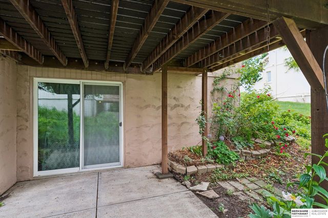 4020 N 103rd Plaza, Omaha, NE 68134