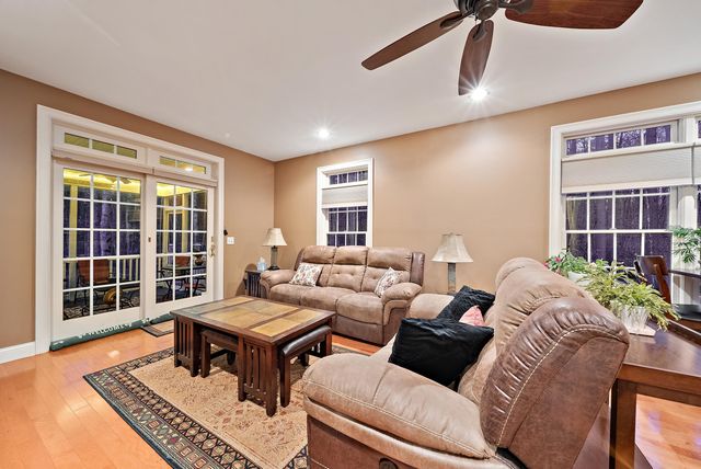 11 Summit Way, Wilton, NH 03086