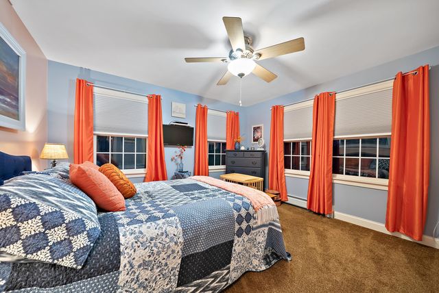 11 Summit Way, Wilton, NH 03086