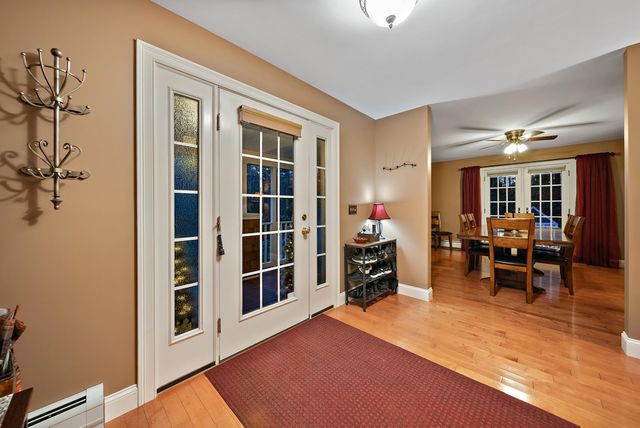 11 Summit Way, Wilton, NH 03086