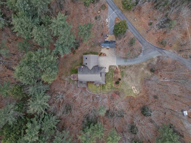 11 Summit Way, Wilton, NH 03086