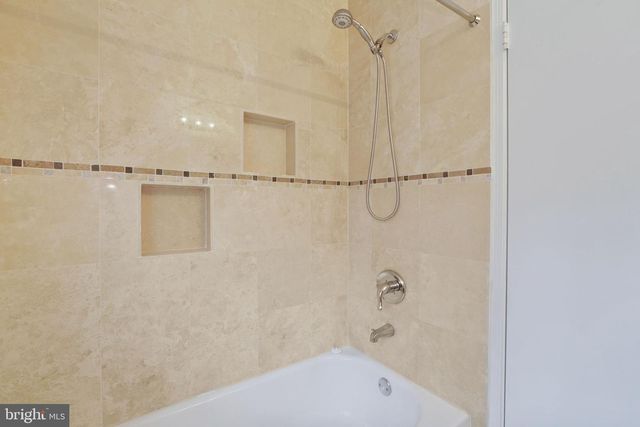 11017 MARCLIFF RD, North Bethesda, MD 20852