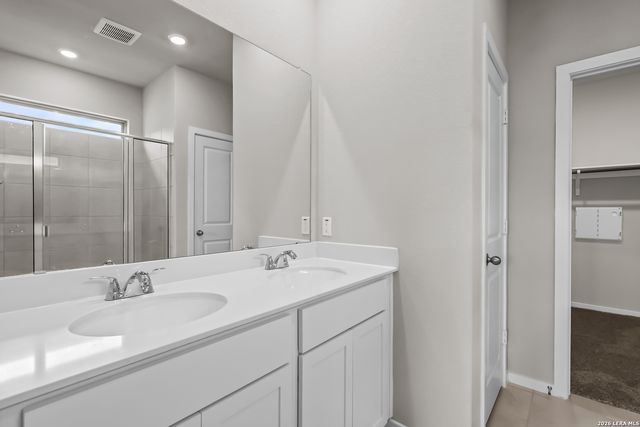 15565 Doublecreek Drive, San Antonio, TX 78253