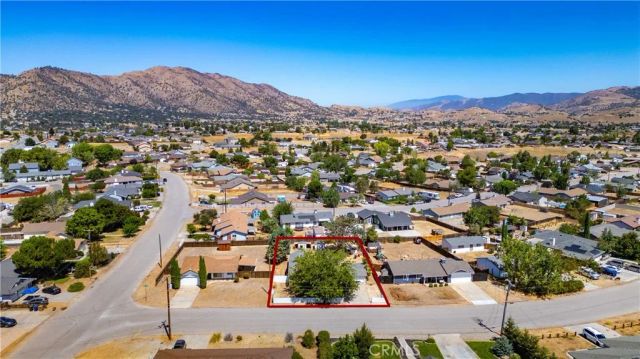 21511 San Gabriel, Tehachapi, CA 93561
