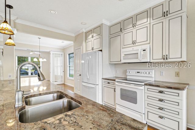 15 Wainwright Dr, Bluffton, SC 29909