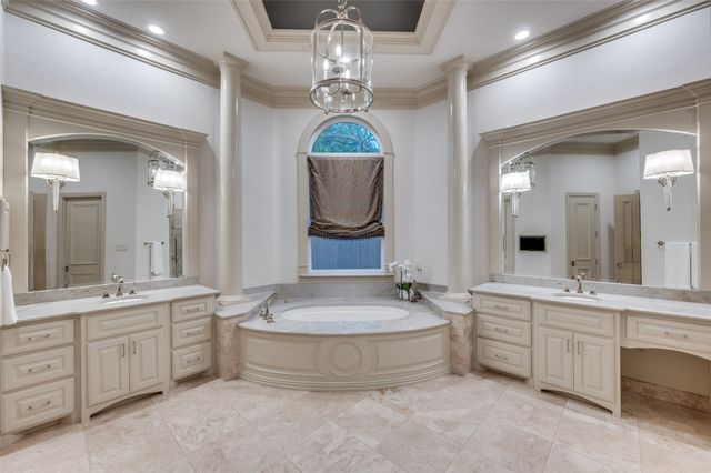 805 Huntington Court, Southlake, TX 76092