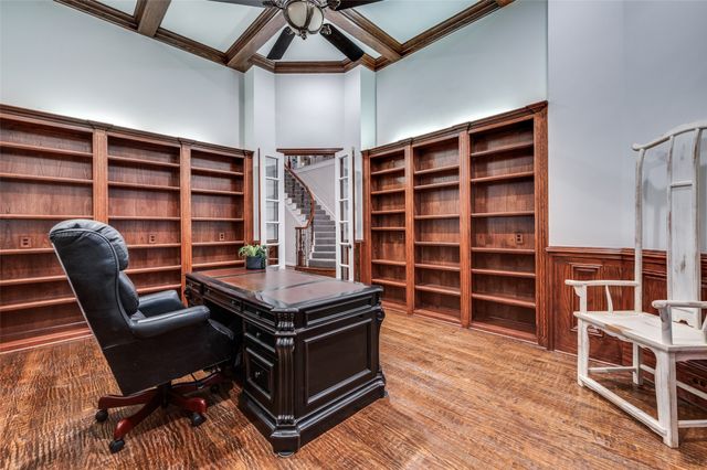 805 Huntington Court, Southlake, TX 76092