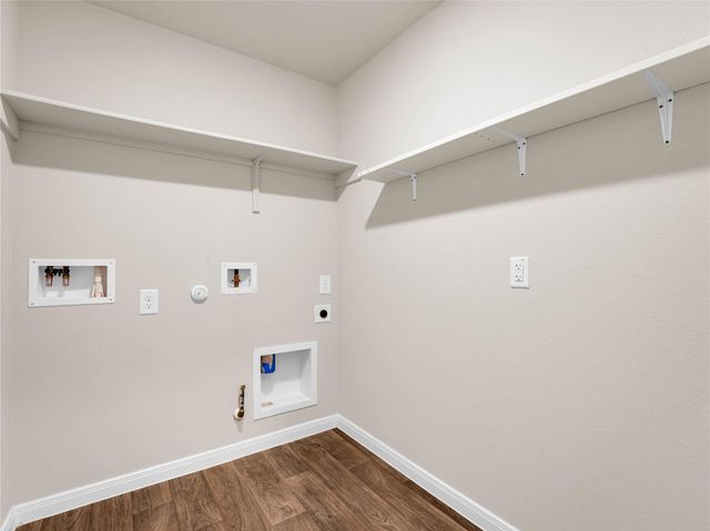 127 Sky Meadows CIR, San Marcos, TX 78666