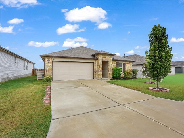 127 Sky Meadows CIR, San Marcos, TX 78666