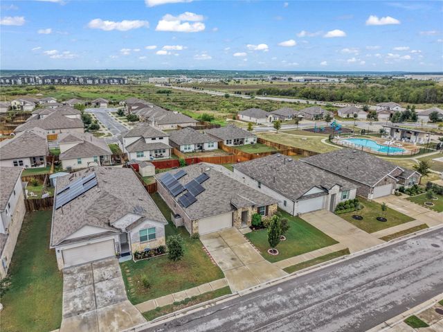 127 Sky Meadows CIR, San Marcos, TX 78666