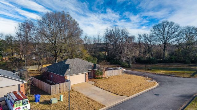 1550 Gold Falls, Conway, AR 72032