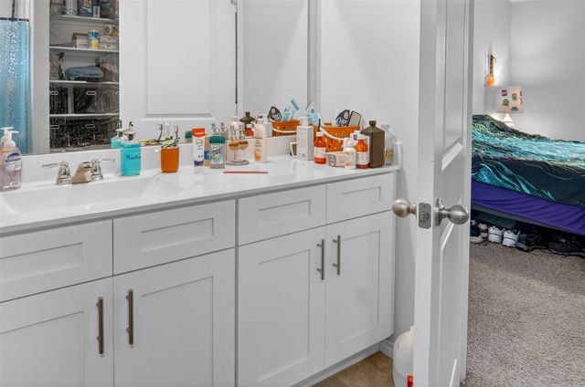 536 Bronze Circle E, Springtown, TX 76082