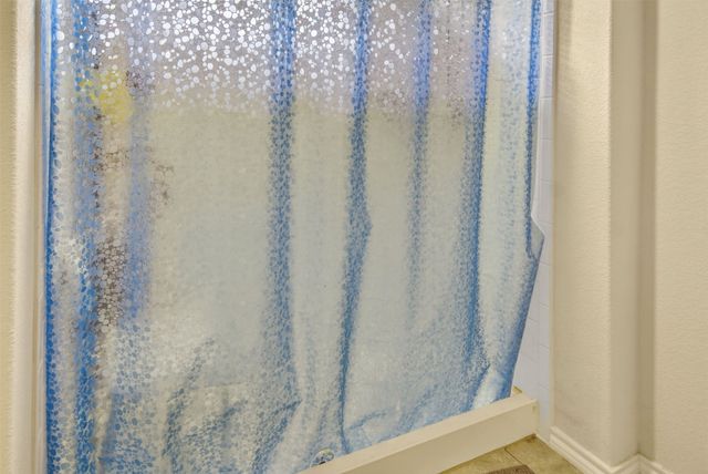 536 Bronze Circle E, Springtown, TX 76082