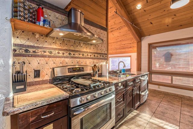 42203 Oak Lane, Oakhurst, CA 93644