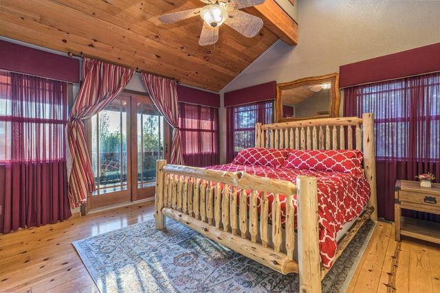 42203 Oak Lane, Oakhurst, CA 93644