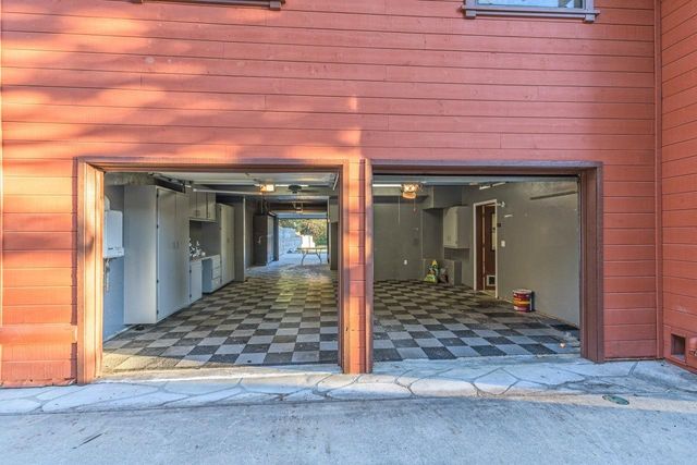 42203 Oak Lane, Oakhurst, CA 93644