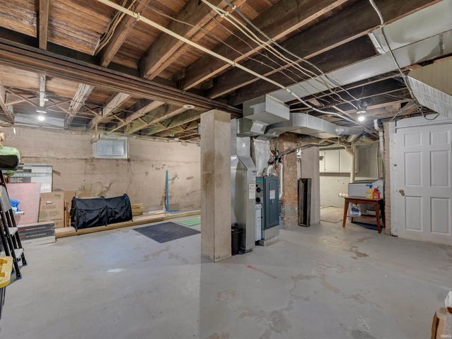 2526 S Wayne Avenue, Fort Wayne, IN 46807