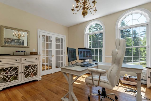 8 STONE FARM Road, Barrington, NH 03825