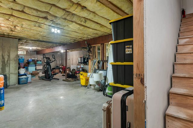 8 STONE FARM Road, Barrington, NH 03825