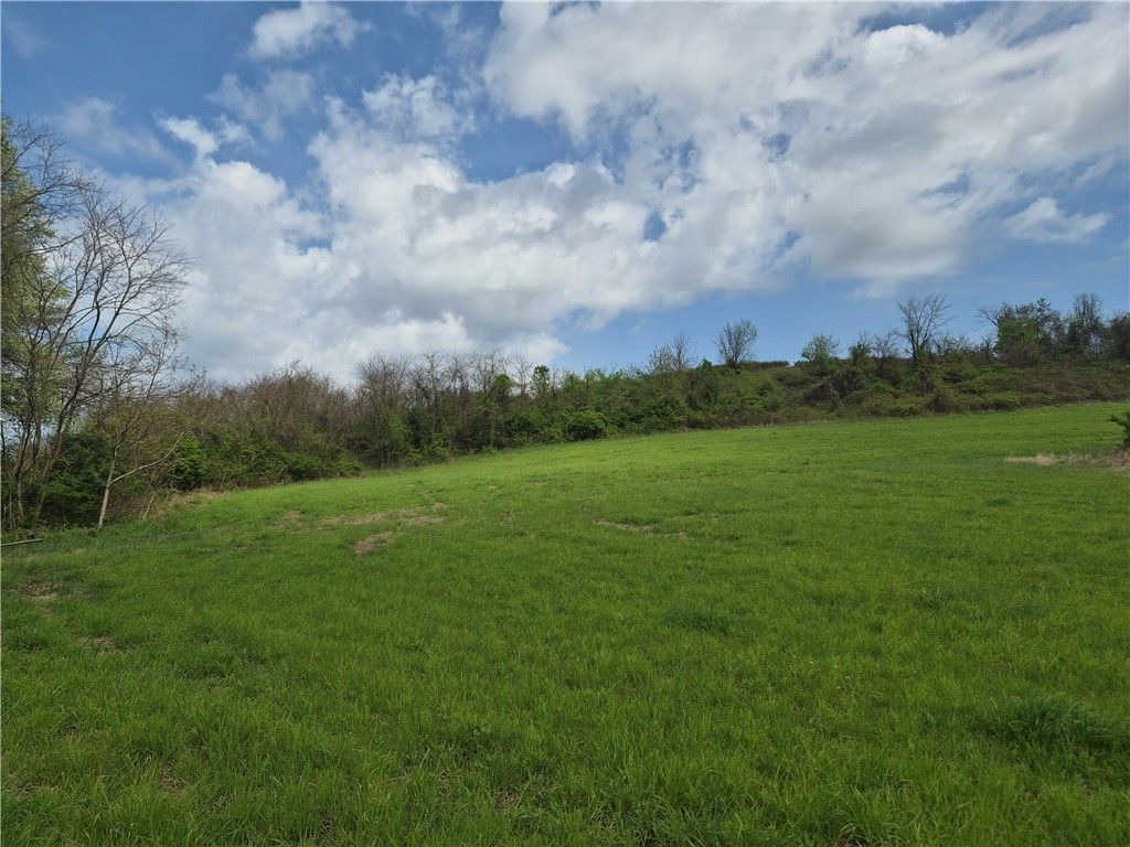 0 Senchur Road, Hempfield Twp, PA 15601