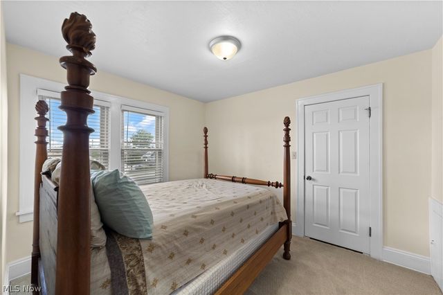 5641 Ridge Road, Parma, OH 44129