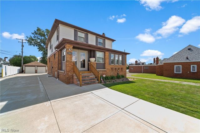 5641 Ridge Road, Parma, OH 44129