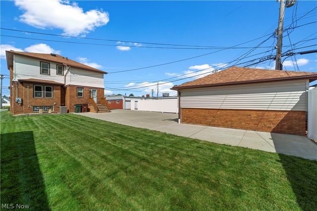 5641 Ridge Road, Parma, OH 44129