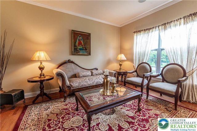 4415 Crosswinds Drive, Bethlehem Twp, PA 18045