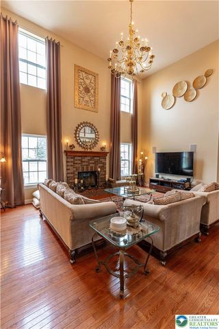 4415 Crosswinds Drive, Bethlehem Twp, PA 18045