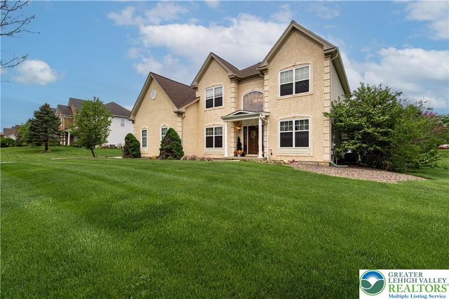 4415 Crosswinds Drive, Bethlehem Twp, PA 18045