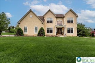 4415 Crosswinds Drive, Bethlehem Twp, PA 18045
