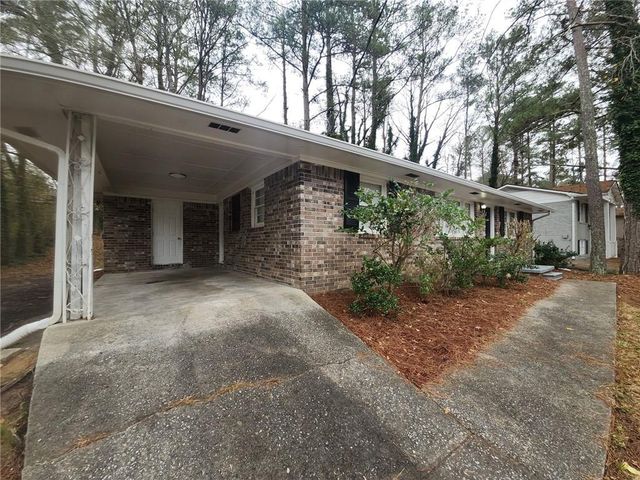 2916 Carriage Lane, Atlanta, GA 30349