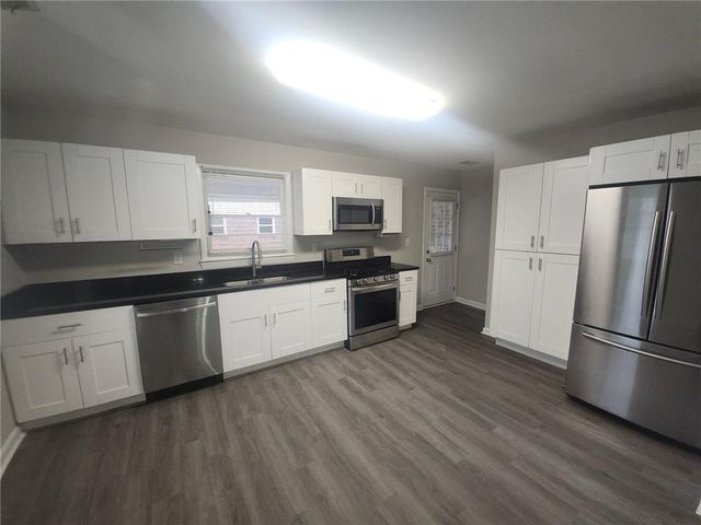 2916 Carriage Lane, Atlanta, GA 30349