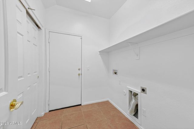 12124 N 142ND Drive, Surprise, AZ 85379