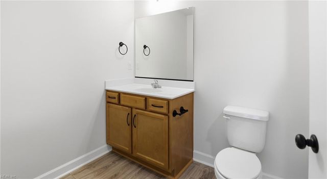 4301 Abercorn Dr Unit 101, Suffolk, VA 23435