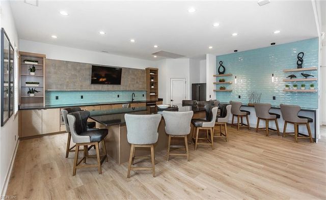 4301 Abercorn Dr Unit 101, Suffolk, VA 23435