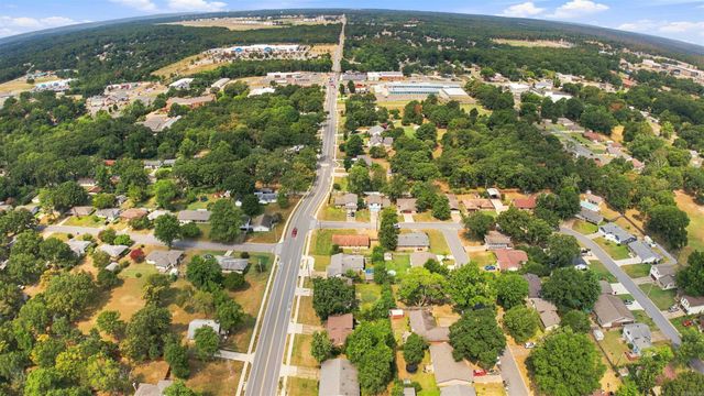 513 E Maryland Ave Avenue, Sherwood, AR 72120