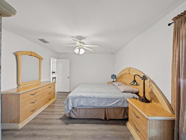 982 SW Worcester Lane, Port St. Lucie, FL 34953